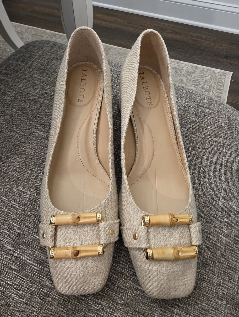 Talbots Bamboo Buckle Linen/Tweed Block Heels Size 7 - Picture 2 of 6